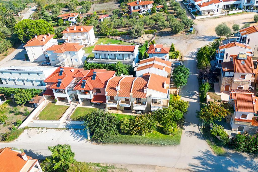 Guedin Sea Side Maisonette, Nikiti Exterior photo