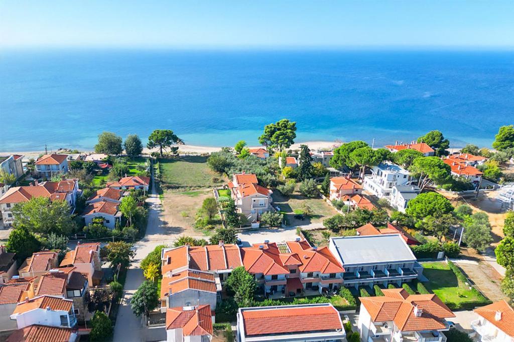 Guedin Sea Side Maisonette, Nikiti Exterior photo